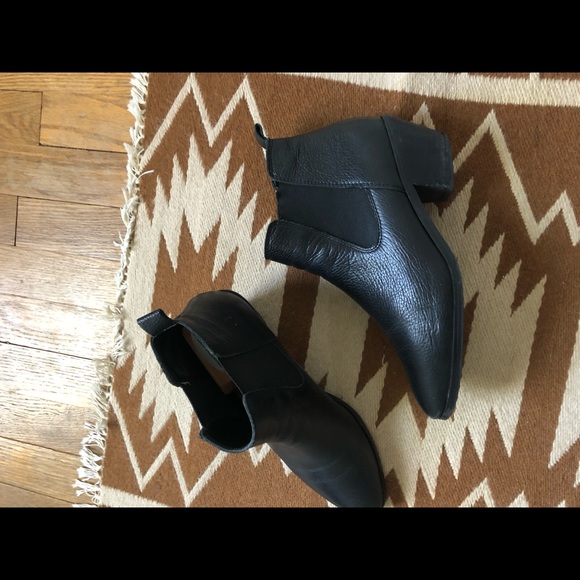 Marc Fisher Shoes - Marc Fisher heeled Chelsea boots
